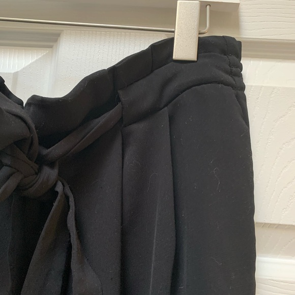 Zara paper bag culottes with tie - Picture 2 of 3